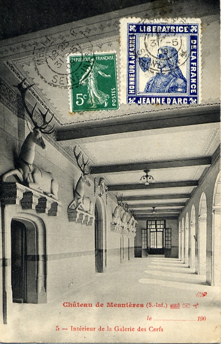 Le Château de Mesnières (76) - Intérieur de la Galerie des Cerfs