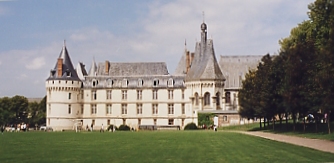 Mesnières-en-Bray, Vue est du Château